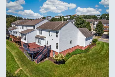 2007 Overlook Ct, North Strabane, PA 15317 - Photo 2