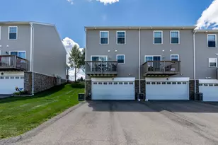 211 Spring Blossom Cir, Chippewa Township, PA 15010 - Photo 44