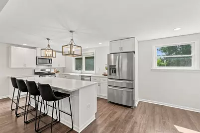 4027 Crabapple Dr, Kennedy Township, PA 15136 - Photo 10