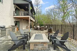 1044 Diane Ln, Indiana Township, PA 15024 - Photo 4