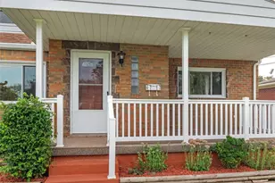 4717 Lolly Dr, Monroeville, PA 15146 - Photo 2