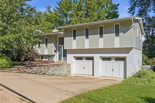 109 Dillon Dr, Pittsburgh, PA 15243 - Photo 1