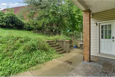 2204 Hazeldell St, Pittsburgh, PA 15210 - Photo 42