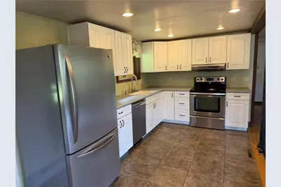 311 Whitetail Ln, Hempfield Township, PA 15601 - Photo 6
