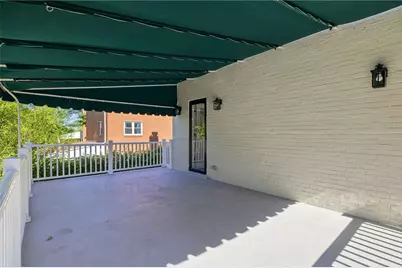 1227 Circle Dr, Pittsburgh, PA 15221 - Photo 10