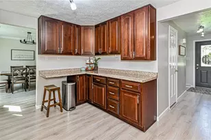 3523 Woodlake Dr, West Deer, PA 15101 - Photo 10