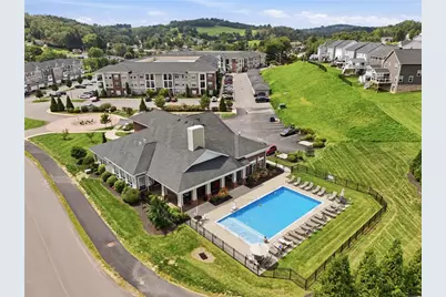 4010 Crown Dr, South Park, PA 15129 - Photo 34
