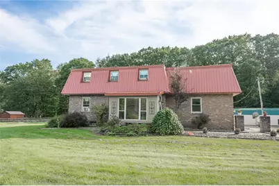 1512 Valley Rd, Green/Commdre/Prchse, PA 15724 - Photo 1