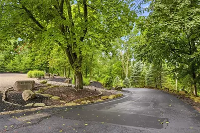 3360 Evergreen Road, Ross Twp, PA 15237 - Photo 4
