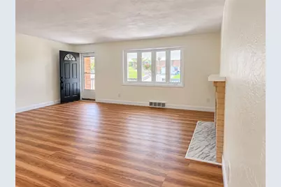 707 Riehl Dr, Pittsburgh, PA 15234 - Photo 16