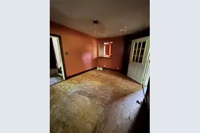 303 Attica St, Elliott, PA 15220 - Photo 14