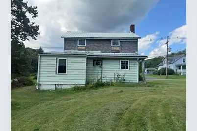 134 Caroline St, Wheatfield Township (East/West), PA 15949 - Photo 4
