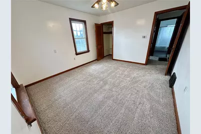 606 S 5th St, Youngwood, PA 15697 - Photo 12