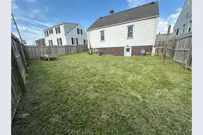 606 S 5th St, Youngwood, PA 15697 - Photo 40