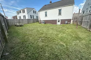 606 S 5th St, Youngwood, PA 15697 - Photo 40
