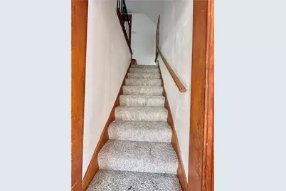 606 S 5th St, Youngwood, PA 15697 - Photo 18
