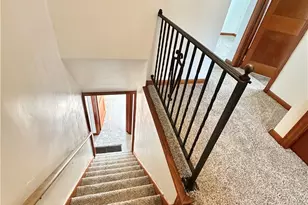 606 S 5th St, Youngwood, PA 15697 - Photo 32