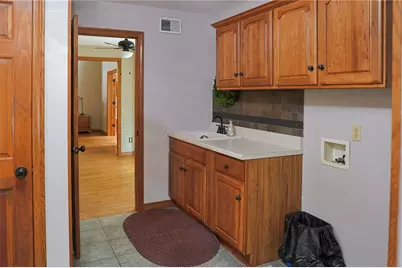291 Woodland Dr, Wilmington Township, PA 16142 - Photo 2