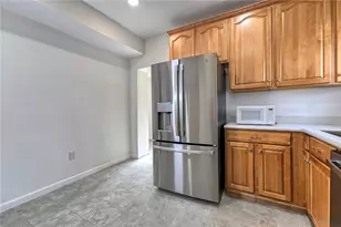 229 Crossland Ave, South Union Township, PA 15401 - Photo 10