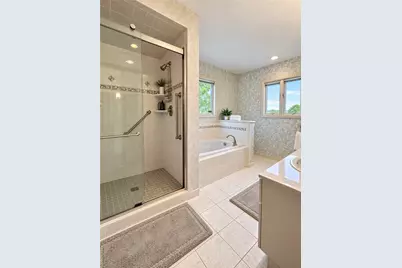 606 Fairwinds Ct, Hempfield Township, PA 15601 - Photo 26