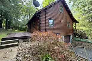 252 Wolfe Nursery Rd, Hempfield Township, PA 15601 - Photo 4