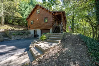 252 Wolfe Nursery Road, Hempfield Township, PA 15601 - Photo 2