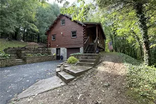 252 Wolfe Nursery Rd, Hempfield Township, PA 15601 - Photo 2