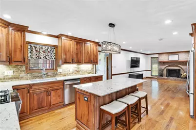 103 Shag Bark Ln, Peters Township, PA 15367 - Photo 14