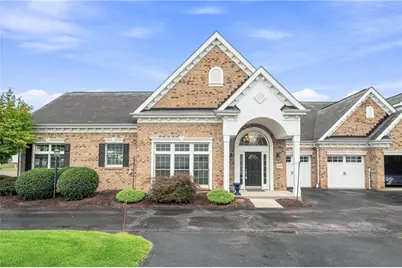 7040 Berringer Ct, Moon/Crescent Twp, PA 15108 - Photo 1