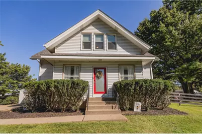 310 Almar Dr, Pittsburgh, PA 15237 - Photo 2