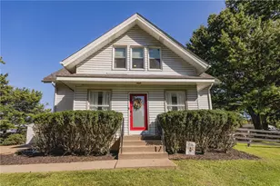 310 Almar Dr, Pittsburgh, PA 15237 - Photo 2