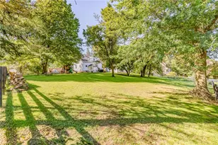 310 Almar Dr, Pittsburgh, PA 15237 - Photo 36