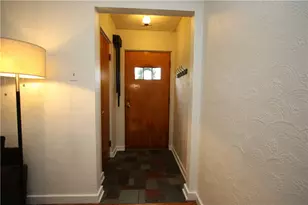 126 3rd Ave, New Eagle, PA 15067 - Photo 6