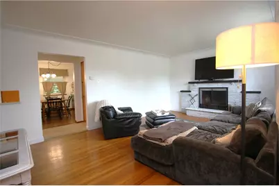 126 Third Ave, New Eagle, PA 15067 - Photo 4