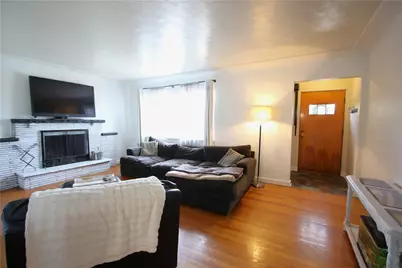 126 Third Ave, New Eagle, PA 15067 - Photo 2