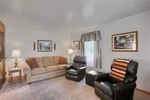 207 Charlemont Ave, Taylor Township, PA 16160 - Photo 14