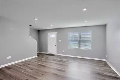 333 Arden Drive, Lancaster Township, PA 16037 - Photo 4