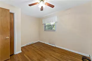 25 Barclay St, Greensburg, PA 15601 - Photo 16