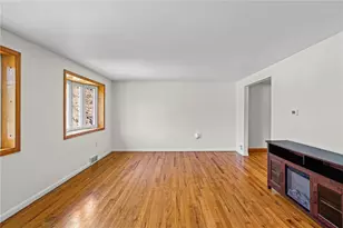 1150 Colgate Dr, Monroeville, PA 15146 - Photo 6