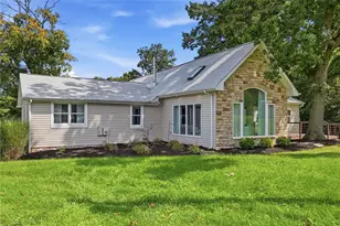 40 Everly Ln, North Fayette, PA 15126 - Photo 4