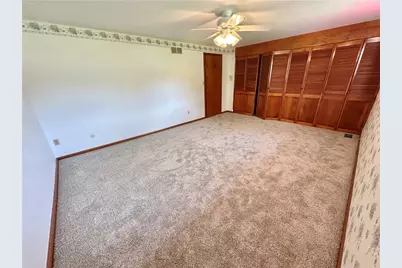 1056 Cranston Dr, Greensburg, PA 15601 - Photo 20