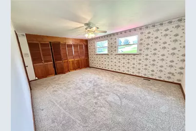 1056 Cranston Dr, Greensburg, PA 15601 - Photo 18
