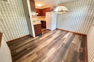1056 Cranston Dr, Greensburg, PA 15601 - Photo 4