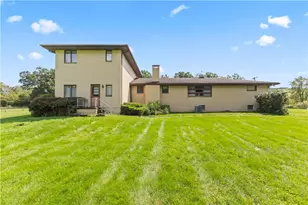 369 S Kings Creek Rd, Hanover Township, PA 15021 - Photo 38