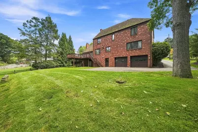 1048 Center Oak Dr, Pittsburgh, PA 15237 - Photo 4