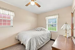 105 Louis Ct, Stowe Township, PA 15136 - Photo 16
