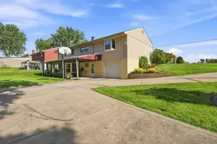 105 Louis Ct, Stowe Township, PA 15136 - Photo 30