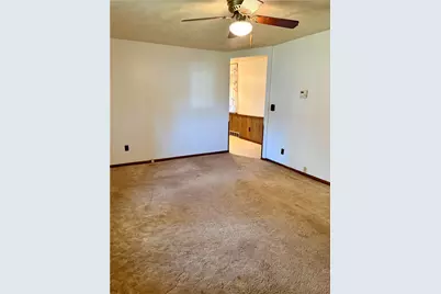 1107 Crest Ave, Charleroi Boro, PA 15022 - Photo 4