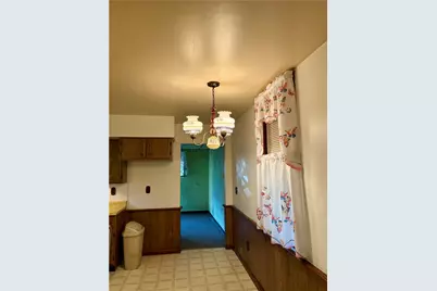 1107 Crest Ave, Charleroi Boro, PA 15022 - Photo 16