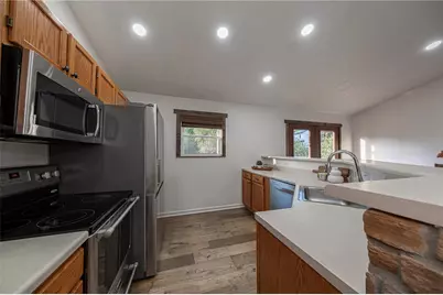 1360 Lucia Dr, Canonsburg, PA 15317 - Photo 8